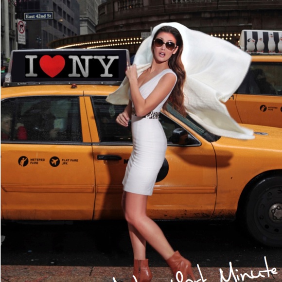 Meet your Posher, Raysa - Picture 1 of 1